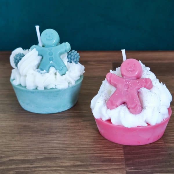 IMG_20241201_130927 Χειροποίητα Χριστουγεννιάτικα Cupcakes Κεριού με Σαντιγί – Μοναδικά Εορταστικά Διακοσμητικά